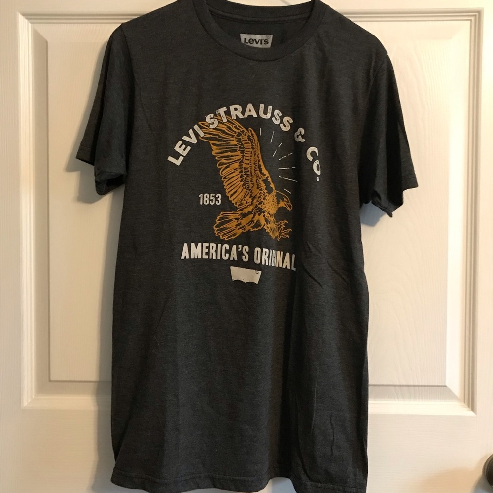 Levi Strauss men’s t shirt
